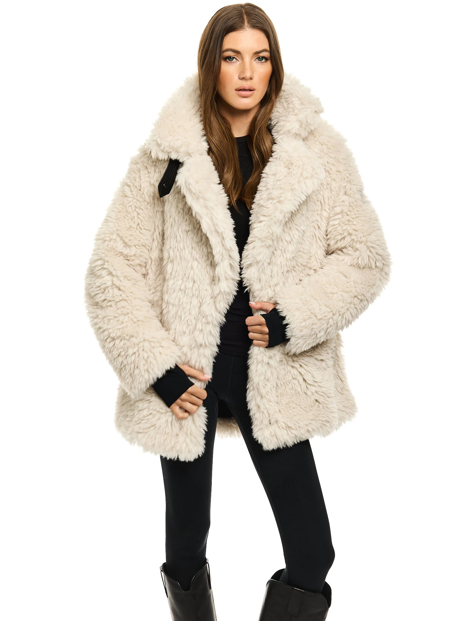CASSIE - Image 12