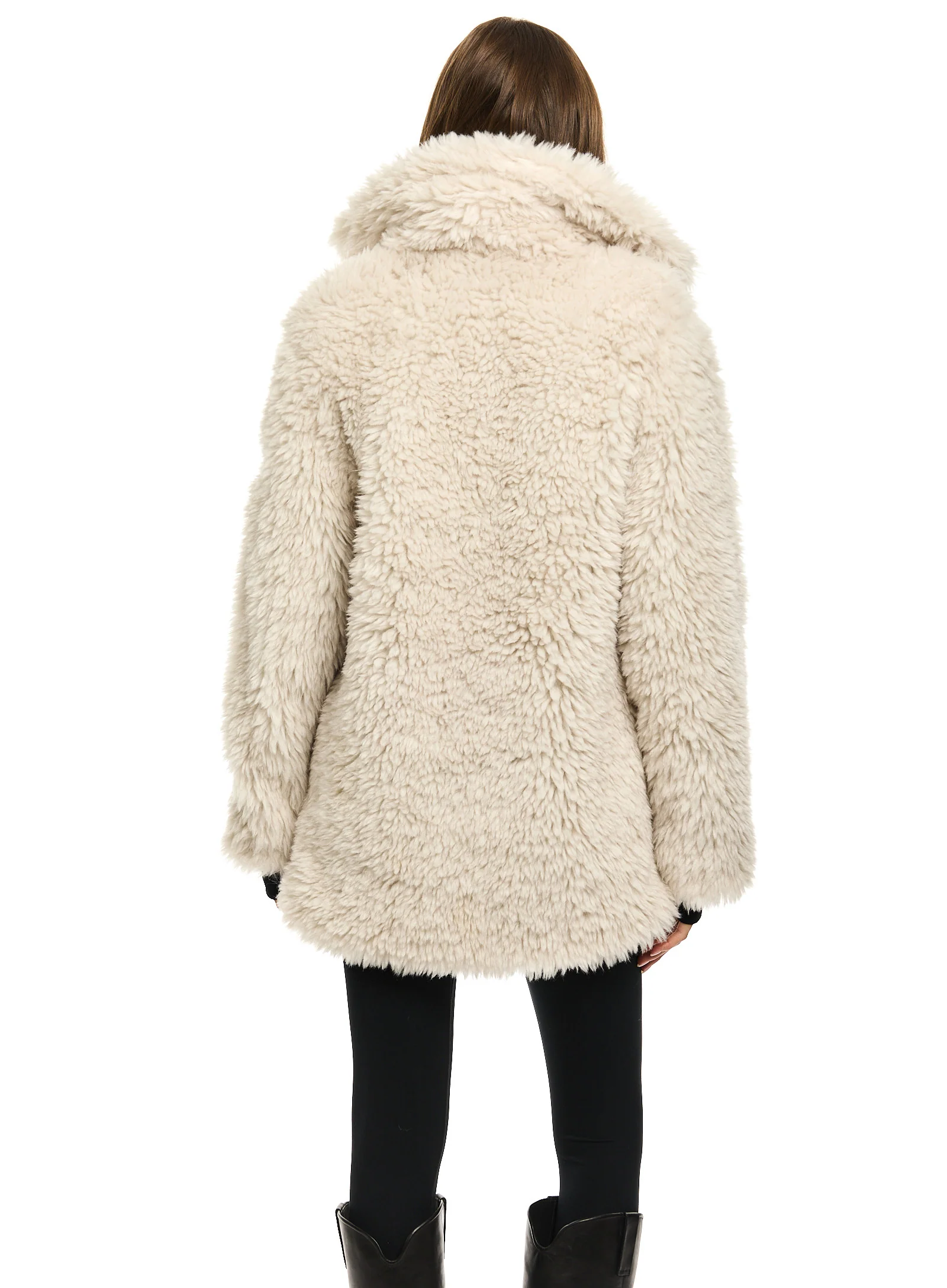 CASSIE - Image 17